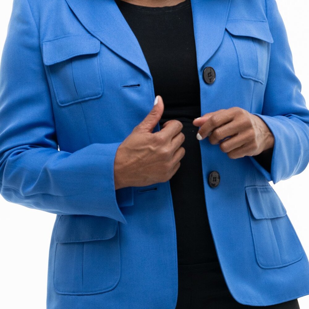 Le Suit Classic Blue & Black 2-Piece Pantsuit (Size 10)